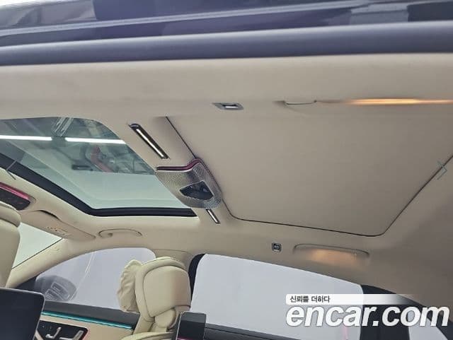 Mercedes-Benz S-Class 2022 — Photo 14/20