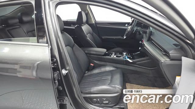 Kia K5 2025 — Photo 31/31