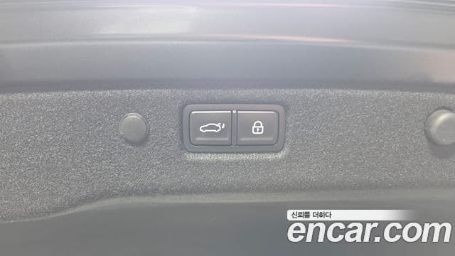 Kia K5 2025 — Photo 28/31