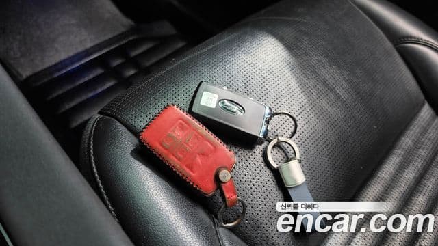 Land Rover Discovery Sport 2020 — Şəkil 7/35