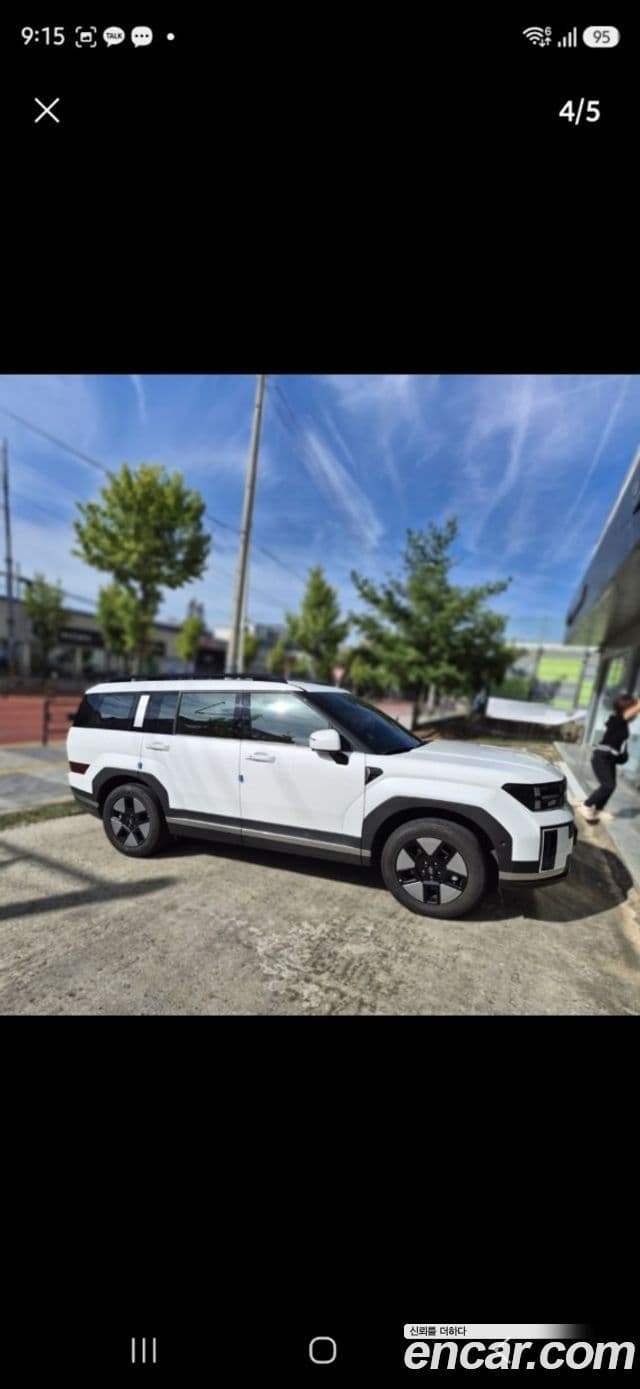 Hyundai Santa Fe 2023 — Şəkil 4/6