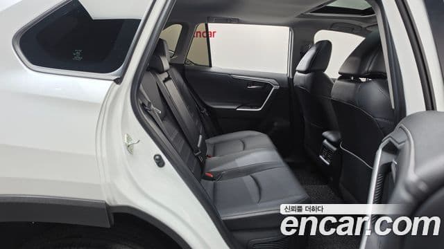 Toyota RAV4 2025 — Şəkil 5/20
