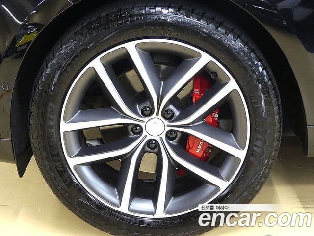 Land Rover Range Rover Sport 2025 — Фото 2/20