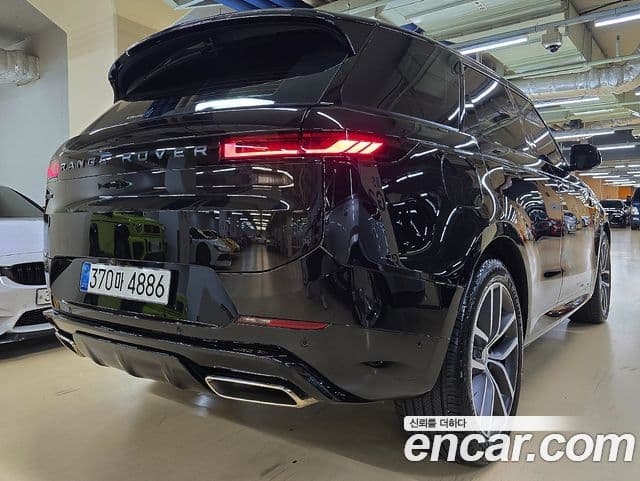 Land Rover Range Rover Sport 2025 — Фото 3/20