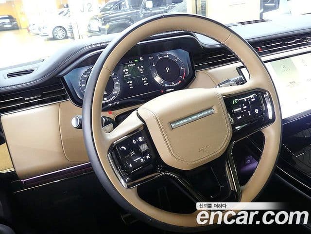 Land Rover Range Rover Sport 2025 — Фото 8/20