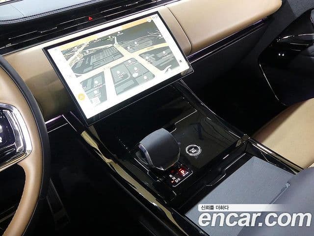 Land Rover Range Rover Sport 2025 — Фото 10/20
