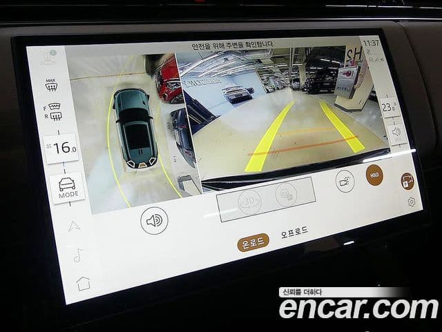 Land Rover Range Rover Sport 2025 — Фото 11/20