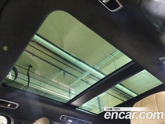 Land Rover Range Rover Sport 2025 — Фото 19/20