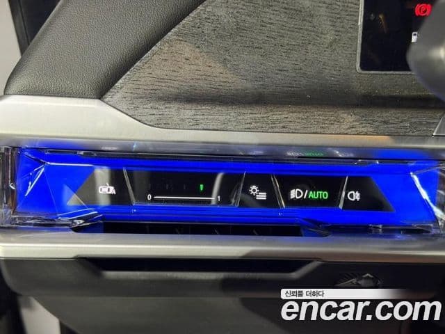 BMW 7 Series 2024 — Photo 20/20