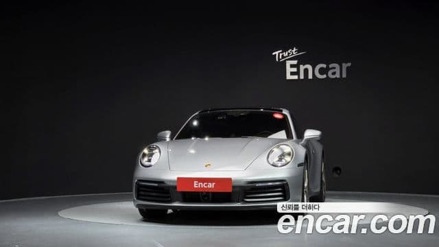 Porsche 911 2024 — Photo 18/36