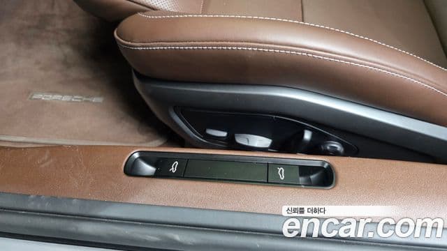 Porsche 911 2024 — Photo 15/36
