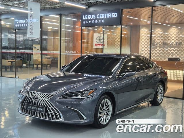Lexus ES300h 2026 — ფოტო 9/20
