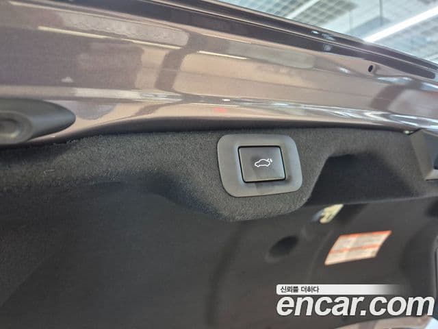 Lexus ES300h 2026 — ფოტო 2/20