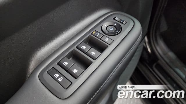 Hyundai Santa Fe 2025 — Şəkil 11/37