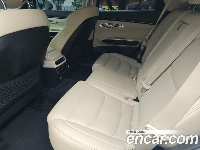 Genesis GV70 2021 — Photo 11/20