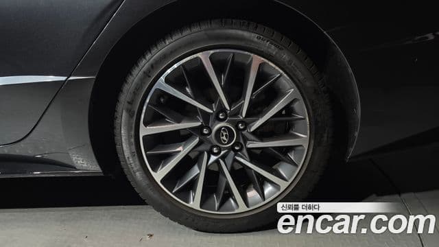 Hyundai Sonata Hybrid 2019 — Şəkil 4/33