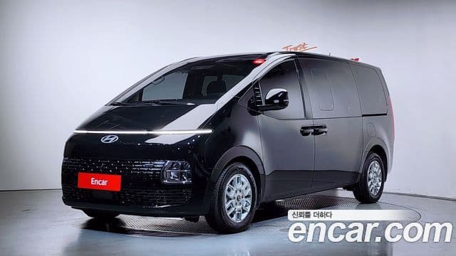 Hyundai Staria 2024 — ფოტო 9/20