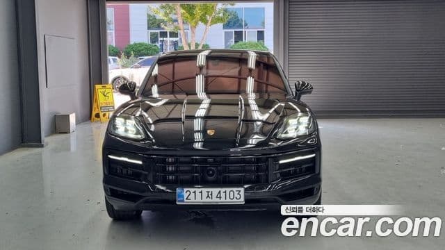 Porsche Cayenne 2026 — Photo 9/18