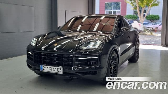Porsche Cayenne 2026 — Photo 17/18