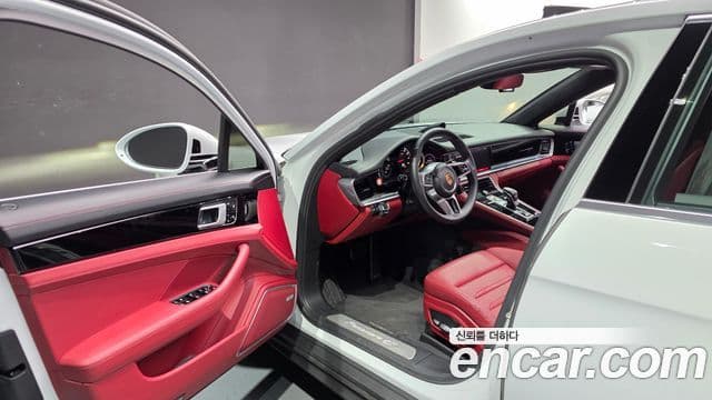Porsche Panamera 2018 — Şəkil 7/20