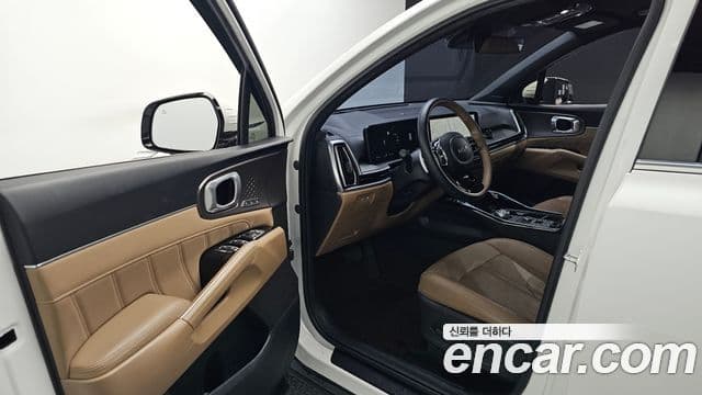 Kia Sorento 2023 — Фото 10/20