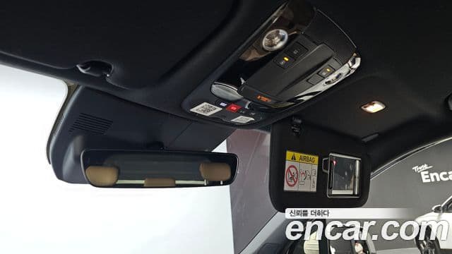 Kia Sorento 2023 — Photo 6/36
