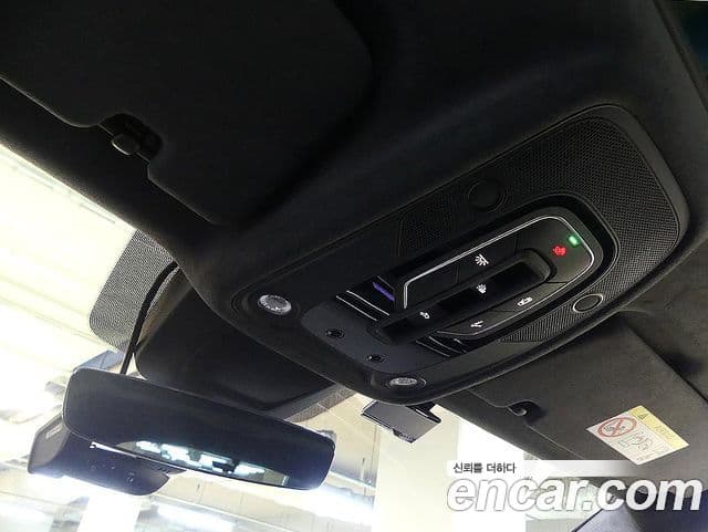 Audi RSQ8 2025 — Photo 13/20