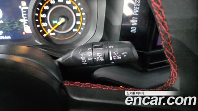 Jeep Wrangler 2024 — Şəkil 17/32
