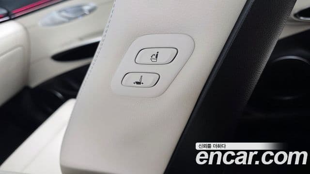 Genesis GV70 2024 — ფოტო 20/34