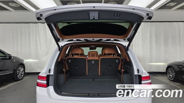 Genesis GV80 2024 — Photo 21/35