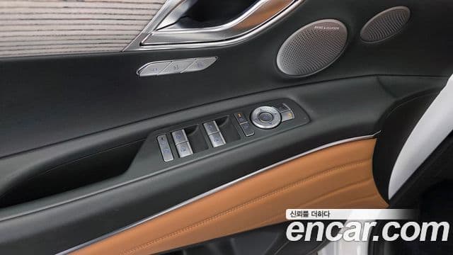 Genesis GV80 2024 — Photo 10/35