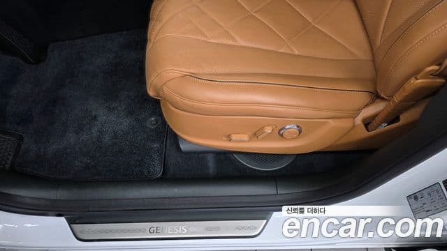 Genesis GV80 2024 — Photo 3/35