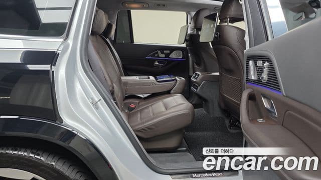 Mercedes-Benz GLS-Class 2020 — Photo 14/20