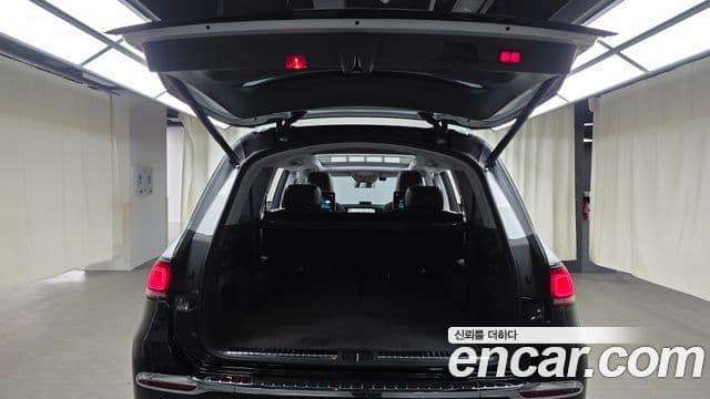 Mercedes-Benz GLS-Class 2020 — Photo 4/20
