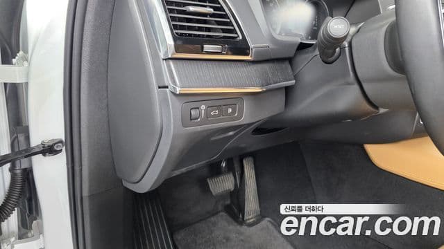 Volvo XC90 2022 — Photo 36/37