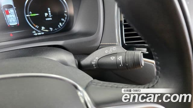 Volvo XC90 2022 — Photo 34/37