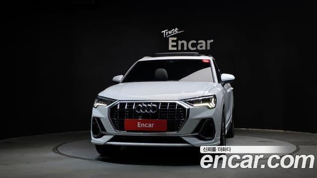 Audi Q3 2022 — ფოტო 24/31