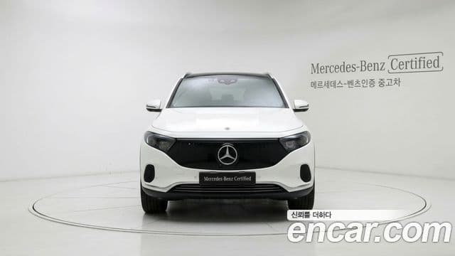 Mercedes-Benz EQA 2025 — ფოტო 1/12