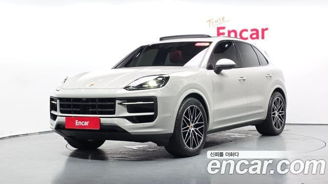 Porsche Cayenne 2024 — ფოტო 5/39