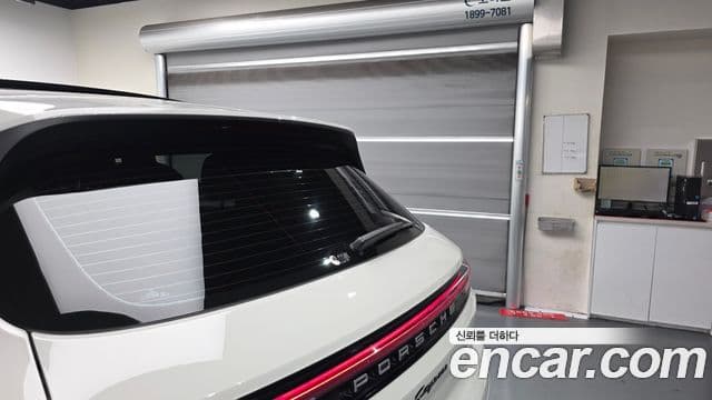 Porsche Cayenne 2024 — ფოტო 9/39