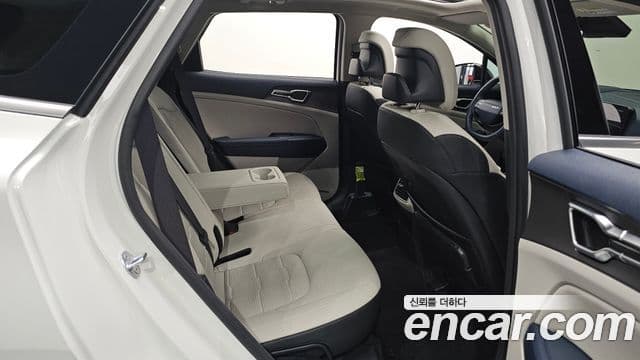 Kia Sportage 2024 — ფოტო 31/34