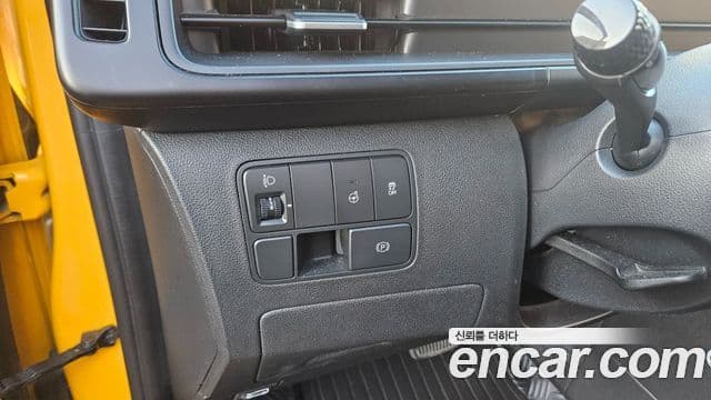 Hyundai Staria 2021 — Photo 7/18
