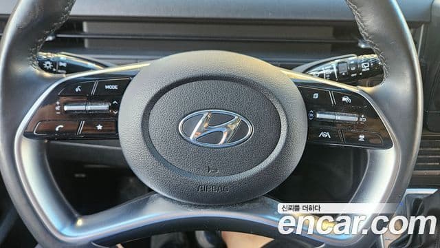 Hyundai Staria 2021 — Photo 18/18