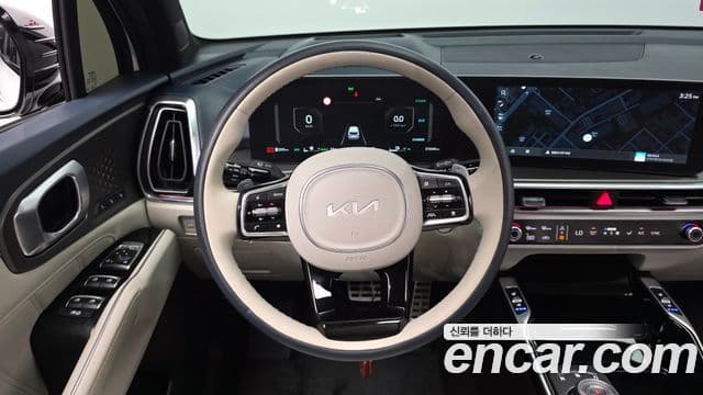 Kia Sorento 2024 — Фото 13/20