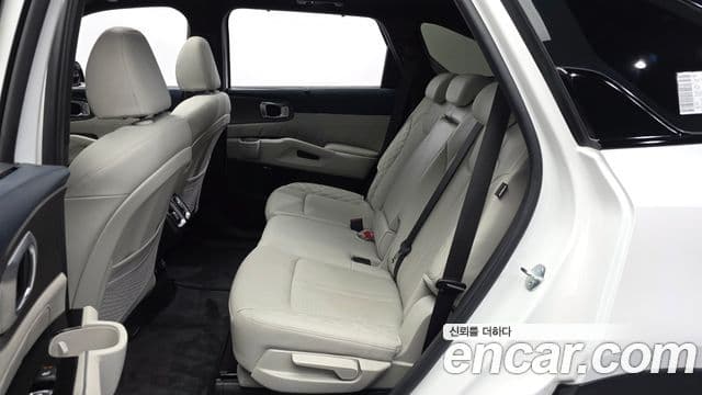 Kia Sorento 2024 — Şəkil 33/34