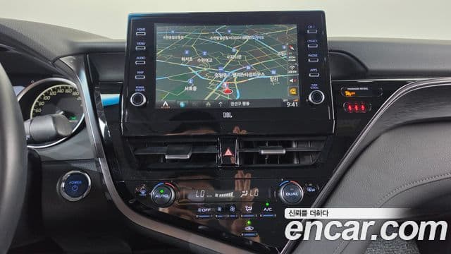 Toyota Camry 2024 — Şəkil 24/36