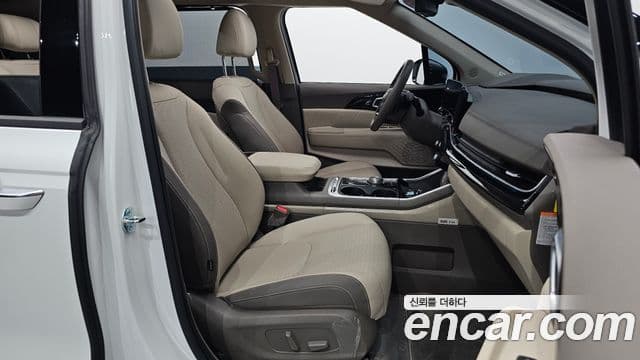 Kia Carnival 2025 — Фото 9/20
