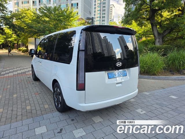 Hyundai Staria 2026 — ფოტო 5/20