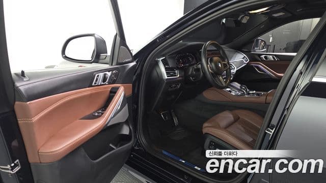 BMW X6 2023 — Photo 14/33