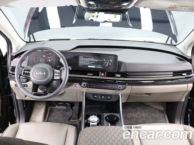 Kia Carnival 2024 — ფოტო 1/20